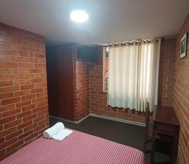 Miraflores Hotel | Hotel Esperanza