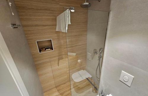 Tuzla Canton Hotel | Hotel ETNA