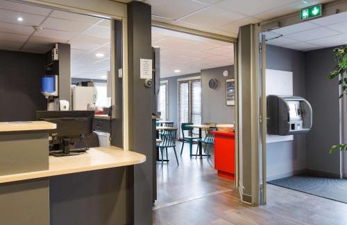 Massieux Hotel | HOTEL F1 Lyon Genay Massieux