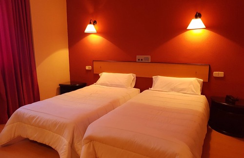 Torrelavega Hotel | Hotel Faranda Express Torrelavega