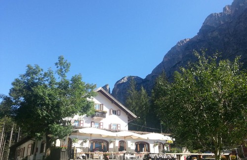 Cortina d'Ampezzo Hotel | Hotel Fiames