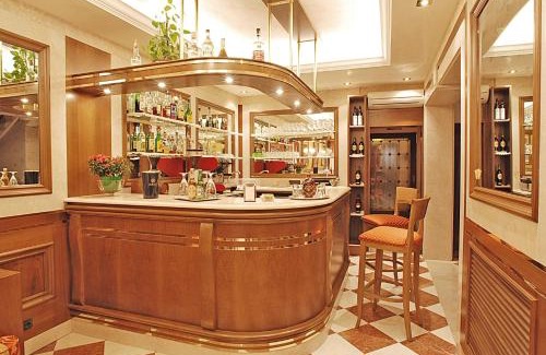 Castello Hotel | Hotel Fontana