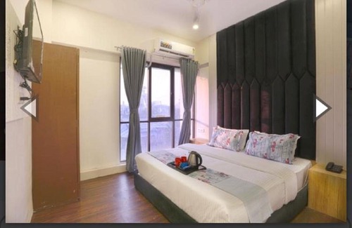 Vile Parle East Hotel | Hotel Freedom Star in Mumbai