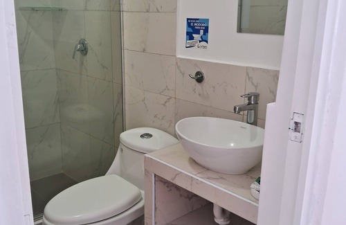 Canoas Hotel | Hotel Frente al mar Ideal Para Disfrutar del sol y Descansar, con Wifi y AC