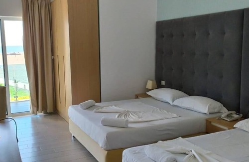 Velipoje Hotel | Hotel Freskia