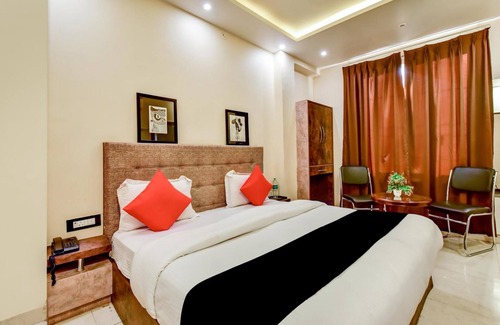 Kota Hotel | Hotel Frontier Royal