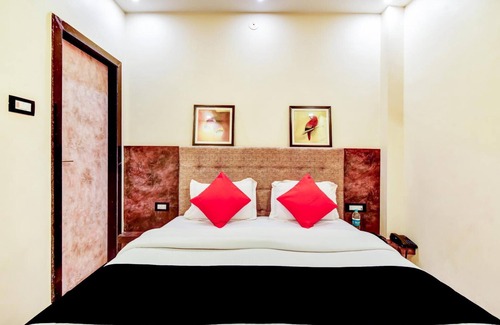 Kota Hotel | Hotel Frontier Royal