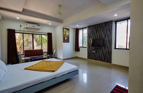 Vasai West Hotel | Hotel Galaxy's Vaibhav