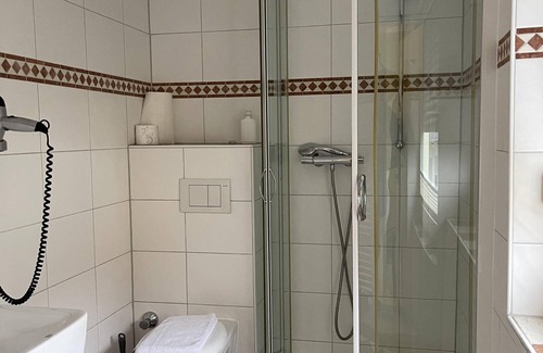 Arnsberg Bed & Breakfast | Hotel Gambrinus Arnsberg