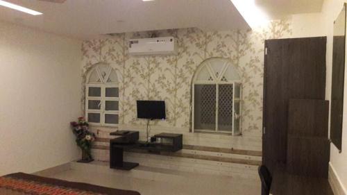 Pali Hotel | Hotel Ganesh