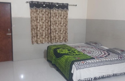 Shani Shingnapur Cabin | Hotel Ganpati and Lodging