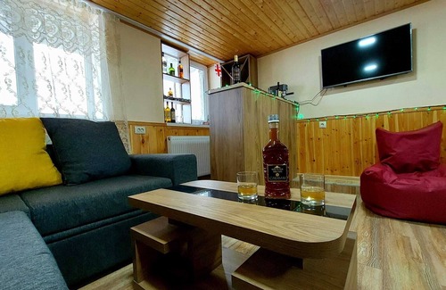 Kazbegi Hotel | Hotel Garbani