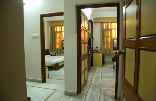 Nathdwara Hotel | Hotel Garden View