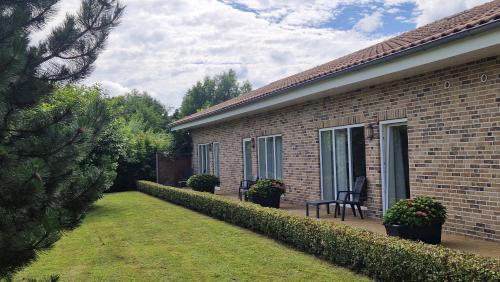 Bunde Apartment | Hotel Garni Am Lindenhof Bunde