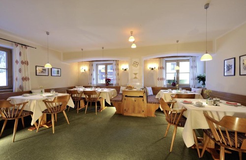 Sankt Anton am Arlberg Bed & Breakfast | Hotel Garni Albona