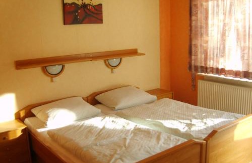 Wittmund Hotel | Hotel-Garni "Hof von Hannover"