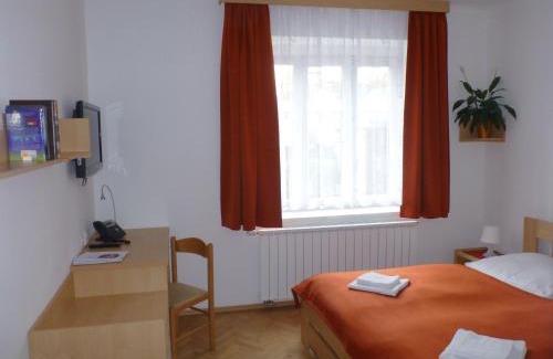 Prague 5 Hotel | Hotel Garni Rambousek