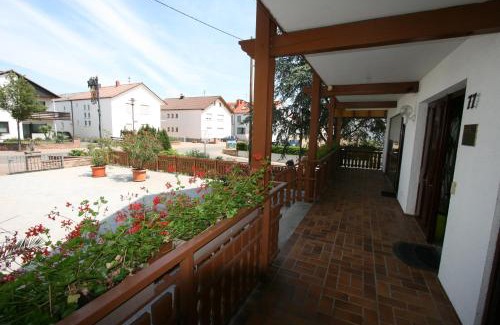 Kirrweiler Hotel | Hotel Garni Sebastian