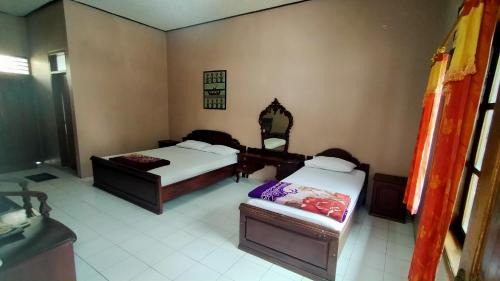 Banjarnegara Hotel | Hotel Garuda Syariah near Alun Alun Banjarnegara