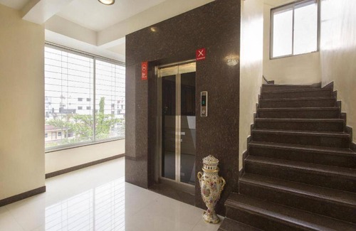 Kharadi Hotel | Hotel Gaurav Residency