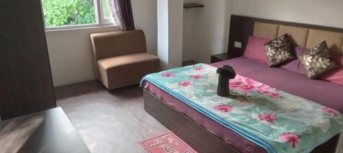 Ravangla Hotel | HOTEL GHAKHEl