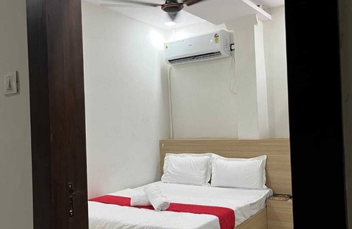 Kota Hotel | Hotel Ghoonghat