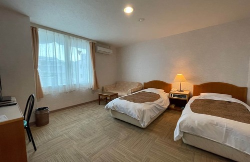 Shirahama Hotel | Hotel Ginsui Twin room in front of Shirarahama /Nishimuro-gun Wakayama