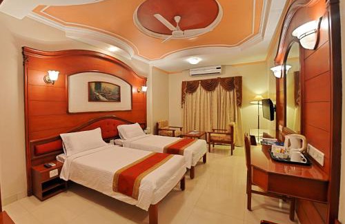 Thanjavur Hotel | Hotel Gnanam