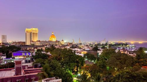 Wellington Pier Hotel | Hotel Godwin - Colaba