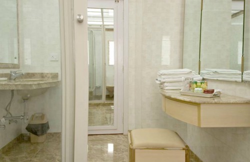 Wellington Pier Hotel | Hotel Godwin