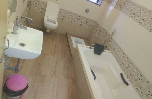 Jogeshwari West Hotel | Hotel Golden Palms