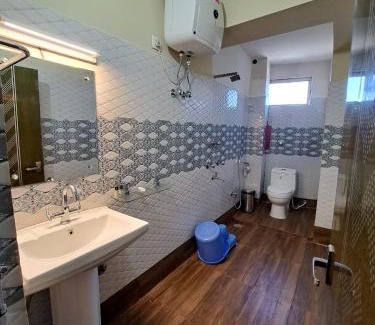 Pelling Hotel | Hotel Golden Sunrise & Spa