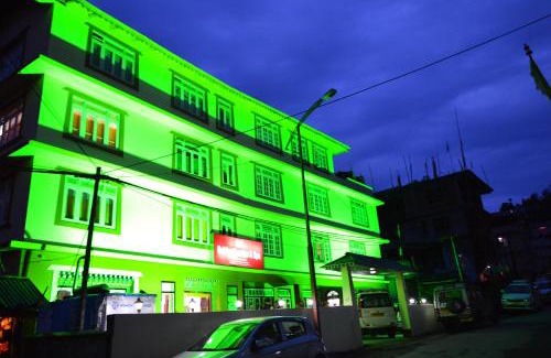 Pelling Hotel | Hotel Golden Sunrise & Spa
