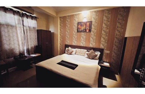BHEL Township Hotel | Hotel Golden Village Sidcul Haridwar