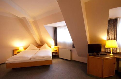 Landstuhl Hotel | Hotel Goldinger