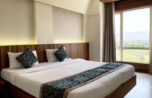 Igatpuri Hotel | Hotel Grand Parivaar
