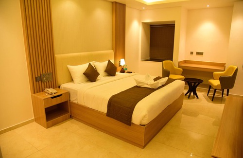 Mysore Hotel | Hotel Grand Serene Mysore