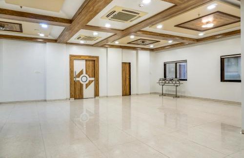 South West Hotel | Hotel Grand TEJ Plaza Near IGI Airport Delhi