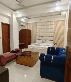 Indirapuram House | Hotel Grand Zion