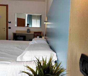 Campiglia Marittima Hotel | Hotel Grecale - Venturina Terme