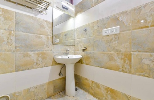 Raja Park Hotel | Hotel Gulab Vatika