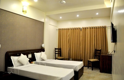 Ahmednagar Hotel | Hotel Gulmohar Pride