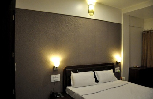 Ahmednagar Hotel | Hotel Gulmohar Pride