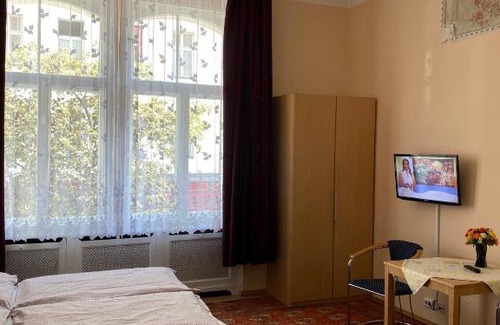 West Berlin Centre House | Hotel Gunia