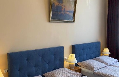 West Berlin Centre House | Hotel Gunia