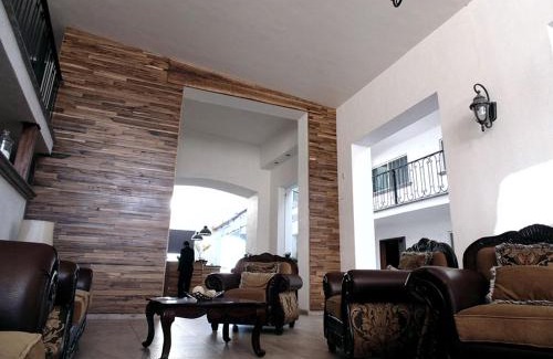 Ciudad Guzman Hotel | Hotel Hacienda