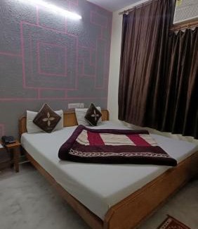 Gopalbari Hotel | Hotel Hardik Palace
