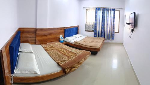 Nathdwara Hotel | Hotel Hari darshan