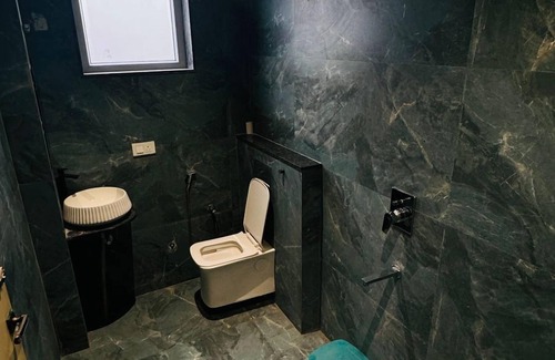 Chittorgarh Hotel | Hotel Hari leela fort view palace