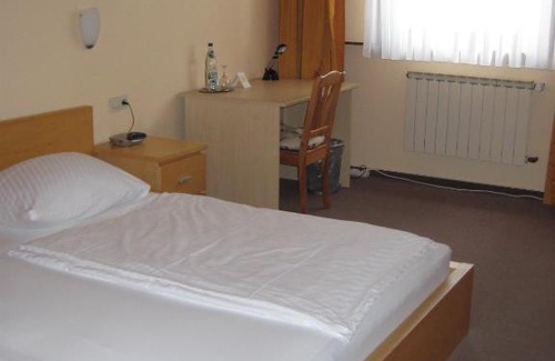 Rheinbreitbach Hotel | Hotel Haus Bergblick